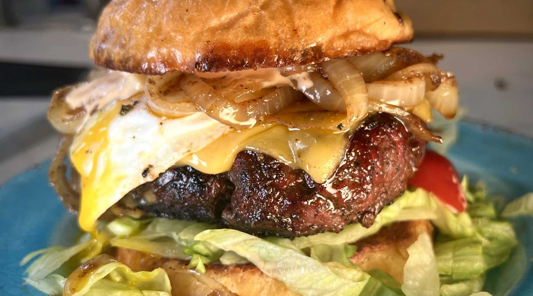 Monster Burger / モンスター ラバー Big Poppa's Monster Burger Recipe | Big Poppa Smokers