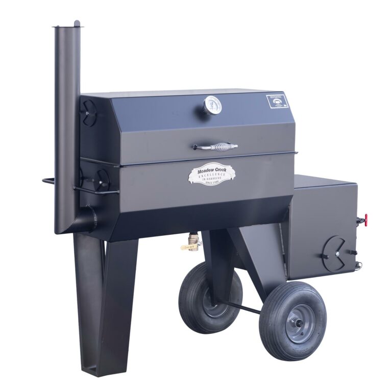 Close-up of the SQ36 smoker’s textured black powder-coated steel lid handle with embossed branding detail