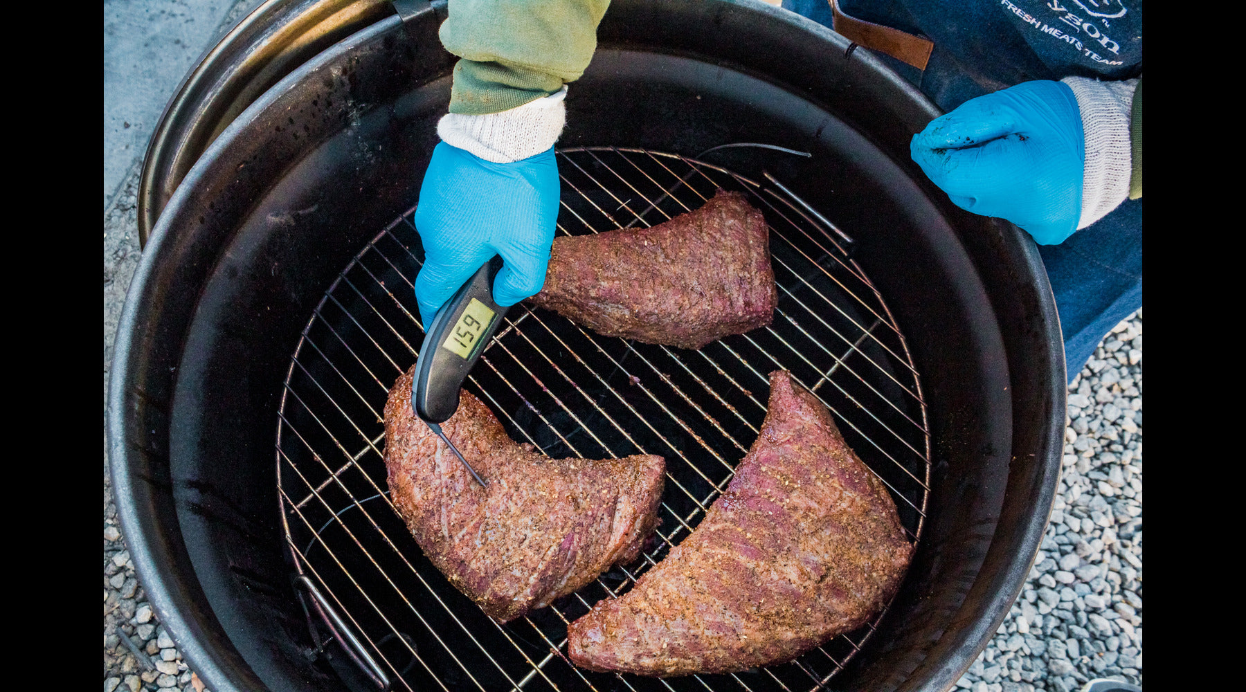 Using Thermapen to get internal temp of tri tip